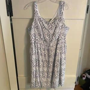 Beautiful LOFT plus dress, size 16, only worn once!